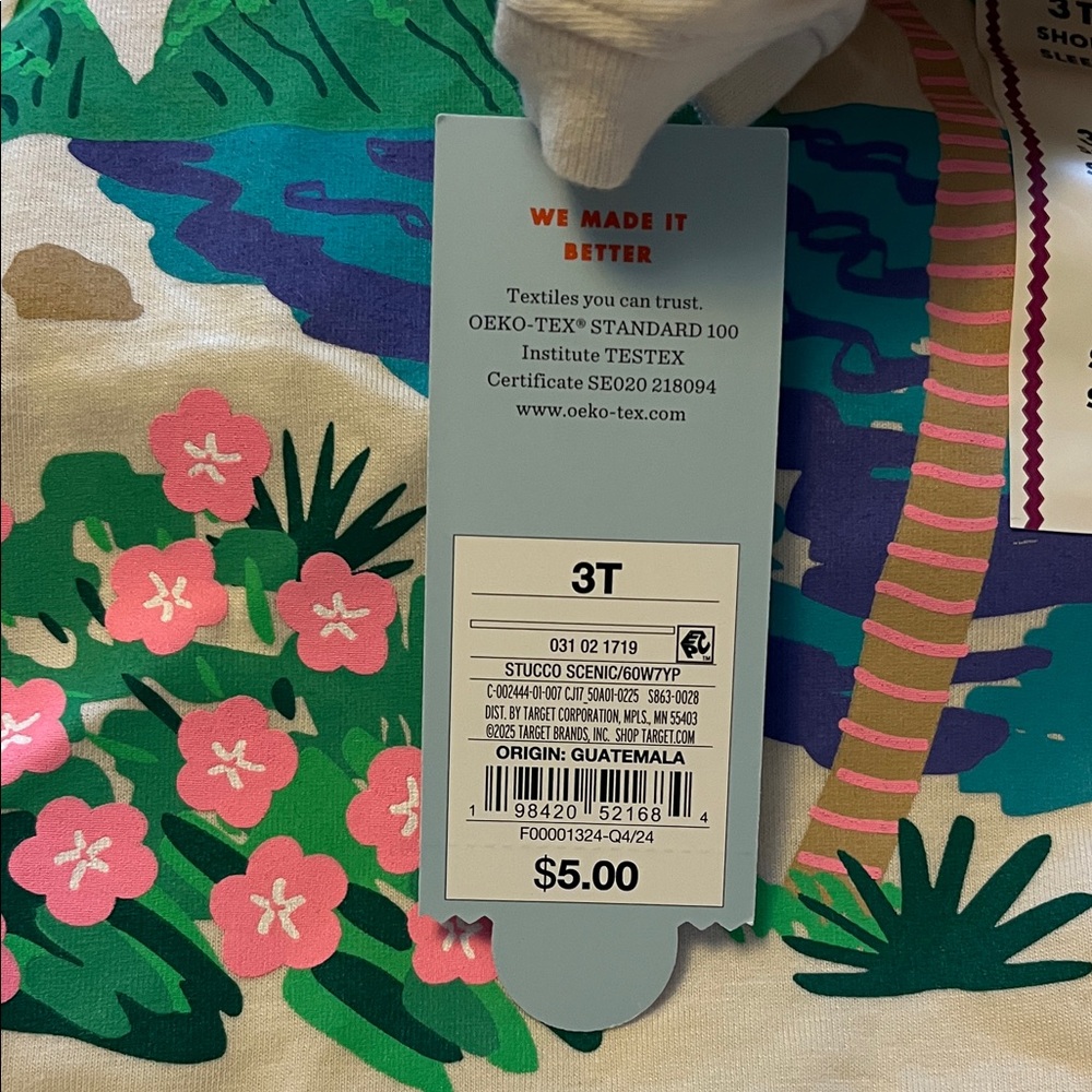 Cat & Jack Cream Tee with Tropical Scene total of 3 for 10$ - Picture 3 of 4